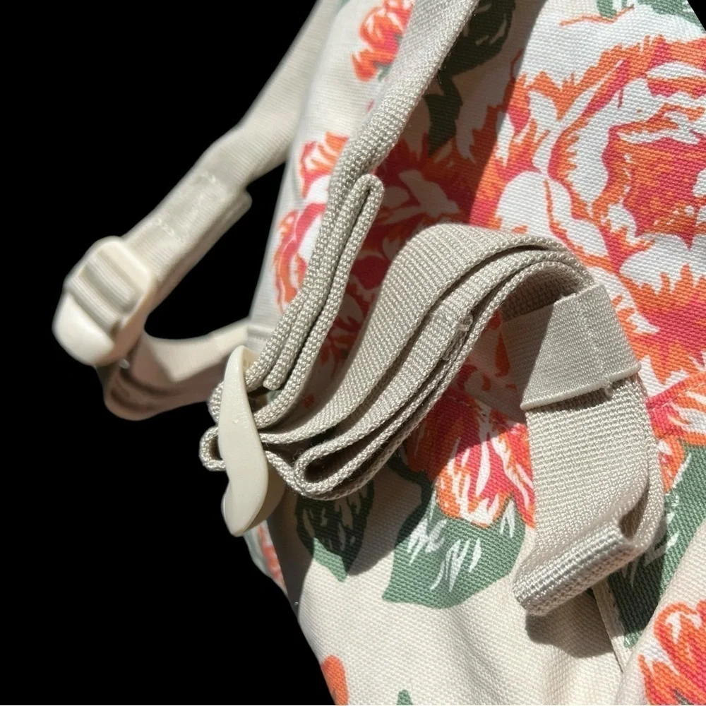 🌻NEW Hershel Vintage Rose Washed Cotton Fabric Daypack Backpack